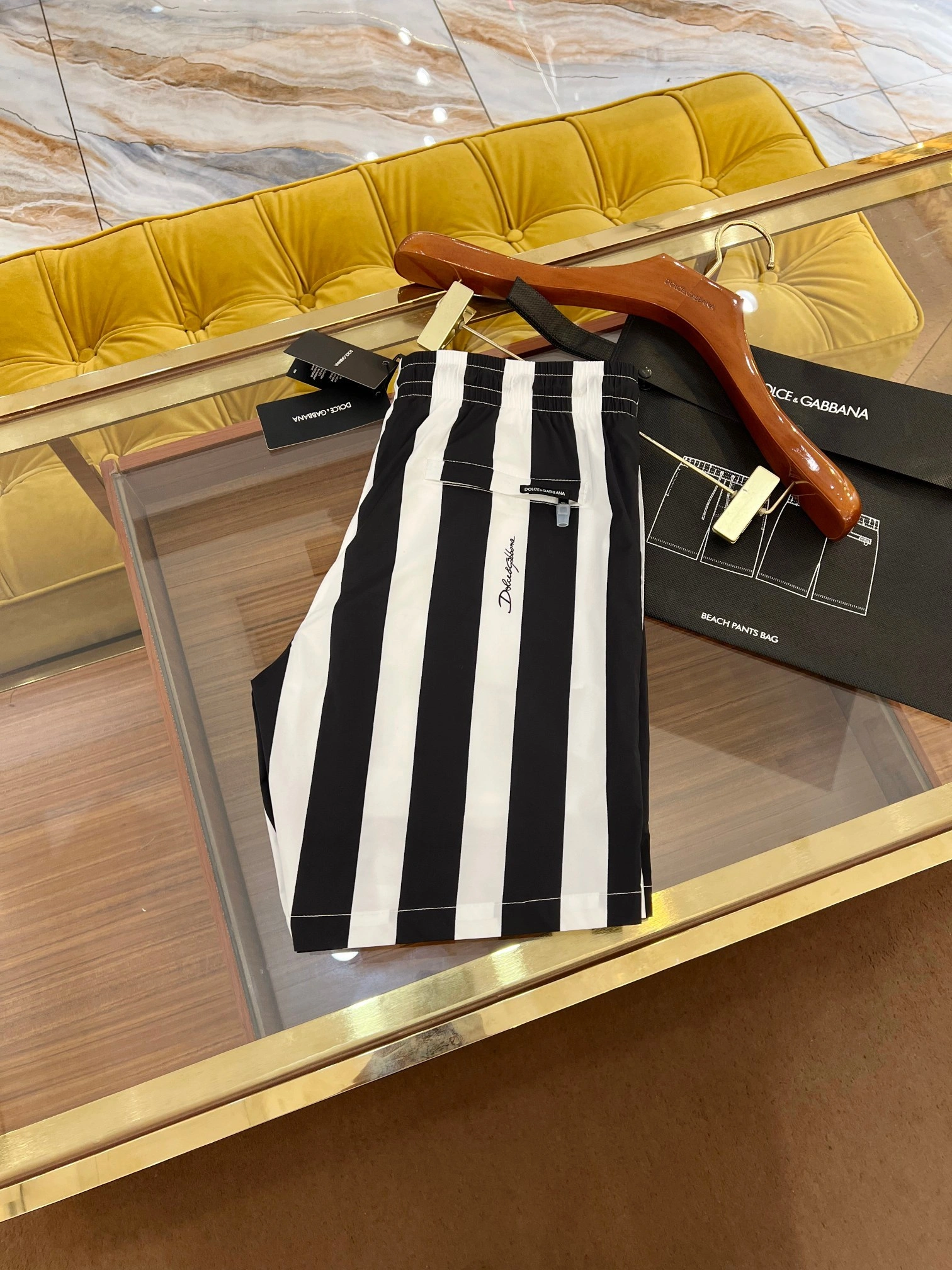 &wg.luxury- 4o835& item：E-F409E0566